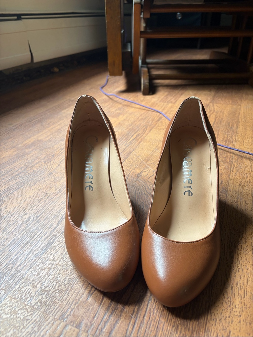 Tan Round-Toe Comfort Pump